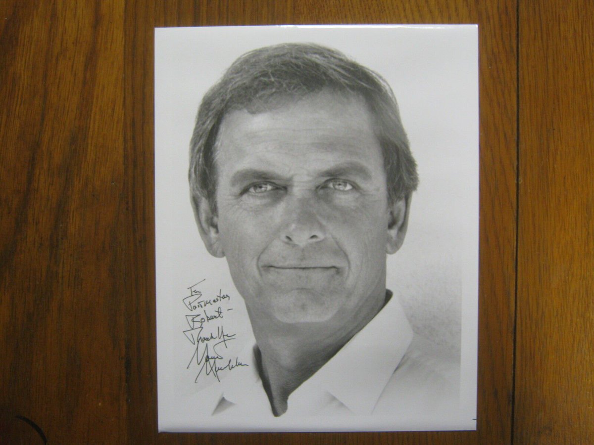 jaxbra's tweet photo. #ClassicFilmSetPhotos
#MurderSheWrote
S7:E11 "Family Doctor" 
#MonteMarkham #DianeFranklin 

I love how often you can find these photos only on ebay. 😁 Especially when they're just seemingly ordinary headshots. https://t.co/iFZKfdnxZQ