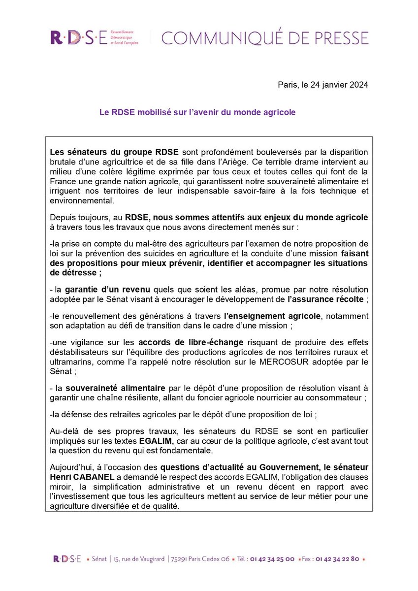AnnickGirardin's tweet photo. Le drame survenu en Ariège met tristement en relief la colère de nos agriculteurs.
Nombreuses sont les professions auxquelles nous ne faisons appel qu'1 fois dans notre vie. A contrario, nous bénéficions du dur labeur des agriculteurs 3 fois par jour… Nous sommes à leurs côtés ! https://t.co/VVP3xynoaY