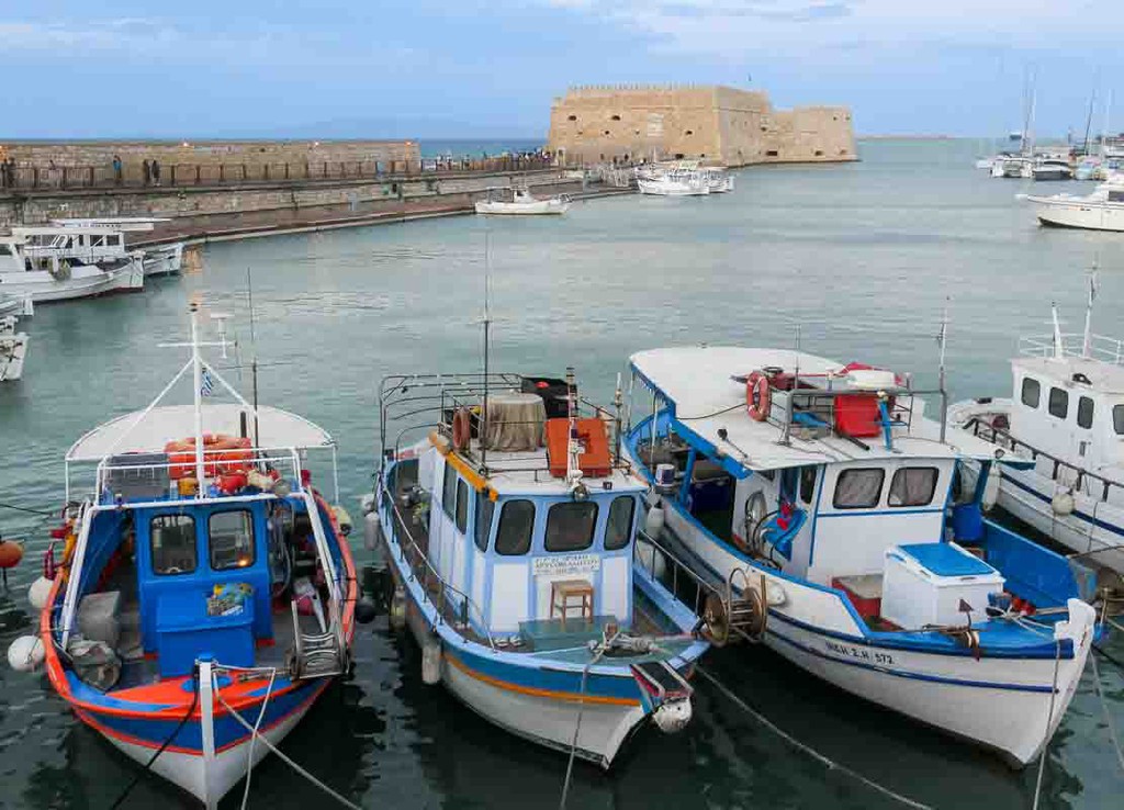 TheTravelBunny's tweet photo. While Heraklion attractions are many and the wider prefecture offers a wealth of cultural and culinary experiences, there are some equally captivating attractions further afield in Crete.
Read more 👉 https://t.co/shYLTxf64s
#incredibleCrete #Crete #jet2pics https://t.co/jygq8NHE3e