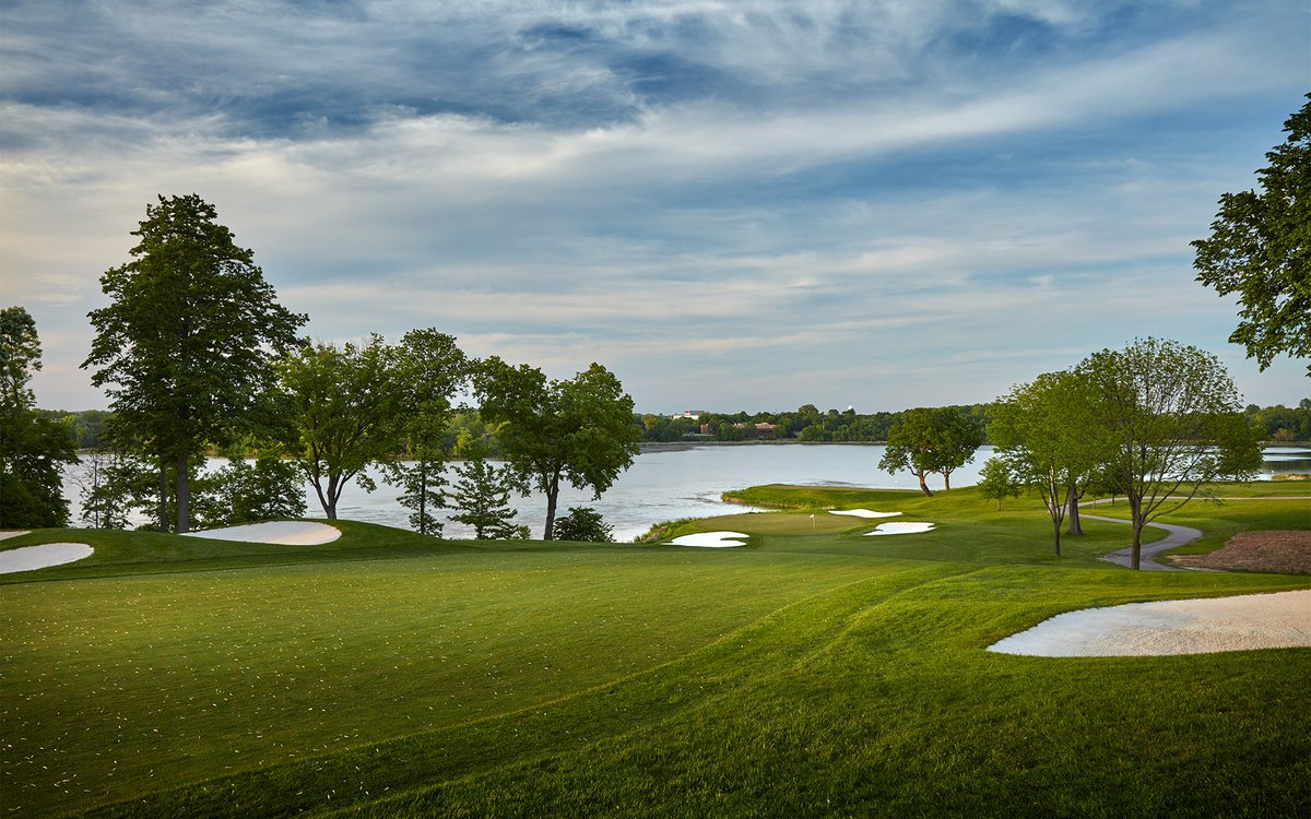 If you could tee it up at any @RyderCup course, where would you play? ⛳️