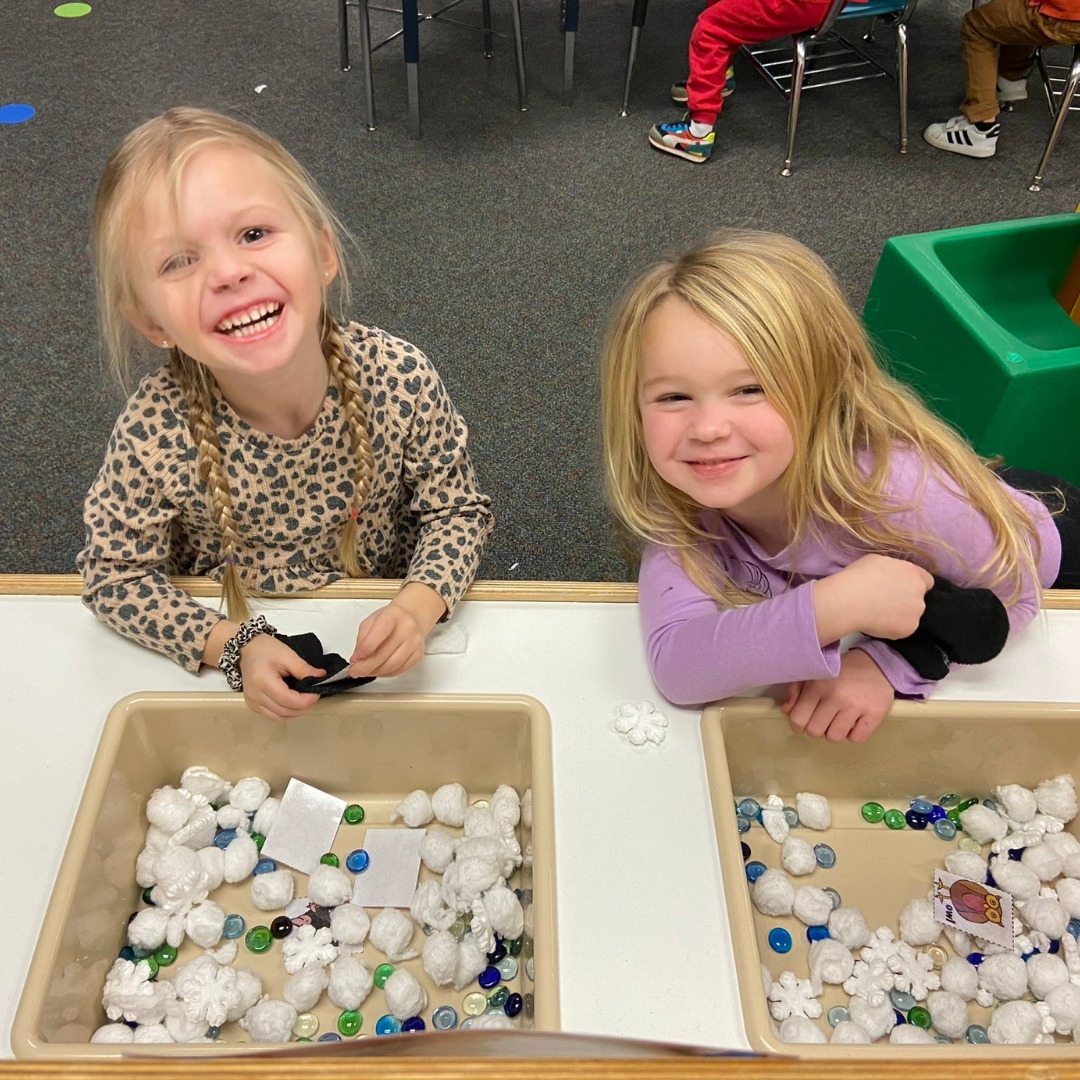 MarysvilleEVSD's tweet photo. Exploring the World of Jan Brett at Navin Elementary! 🐻❄️
Mrs. Newcomb's preschool class is diving into the imaginative stories of Jan Brett, author of “The Mitten.” Our learners are not just reading; they're bringing the story to life!
#PBTM #MEVSD https://t.co/MNOmikfGYb