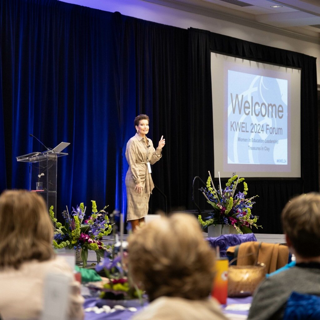 Heather French Henry, Miss America 2000 <a href="/missamerica2000/">Heather French Henry</a>, kicked off the KWEL women's forum with inspiration on the value we have as good leaders.

Thank you to <a href="/AgeofLearning/">Age of Learning</a> for making this possible.
#LoveKYPublicSchools #KWEL24