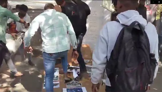 arunachaltimes_'s tweet image. (#Arunachalee student among others at #FTII, Pune brutally #assaulted by mob)
@InduChukhu_   The Arunachal Times - arunachaltimes.in/index.php/2024…