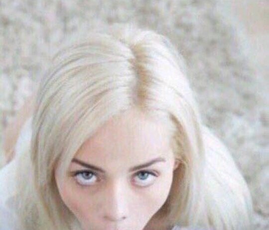 dehardcor's tweet image. evil najjka be like