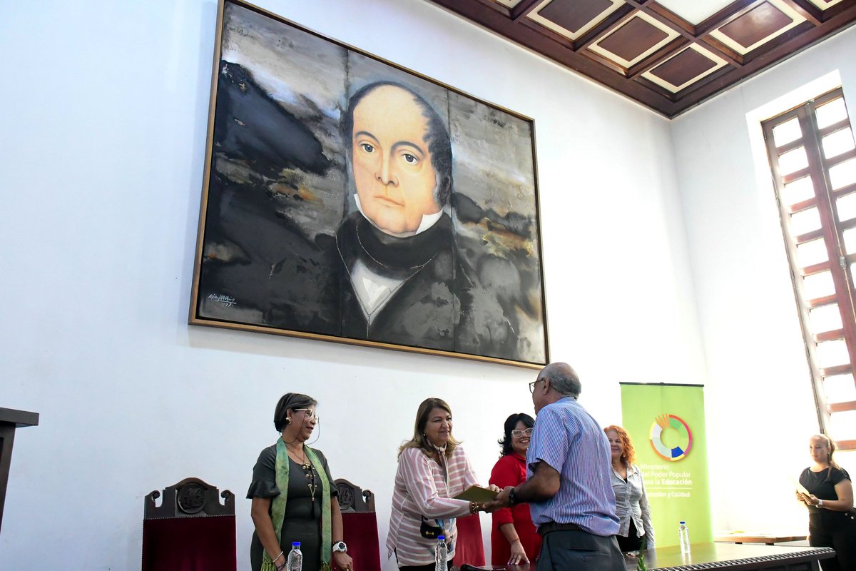 Yelitze Santaella tweet media