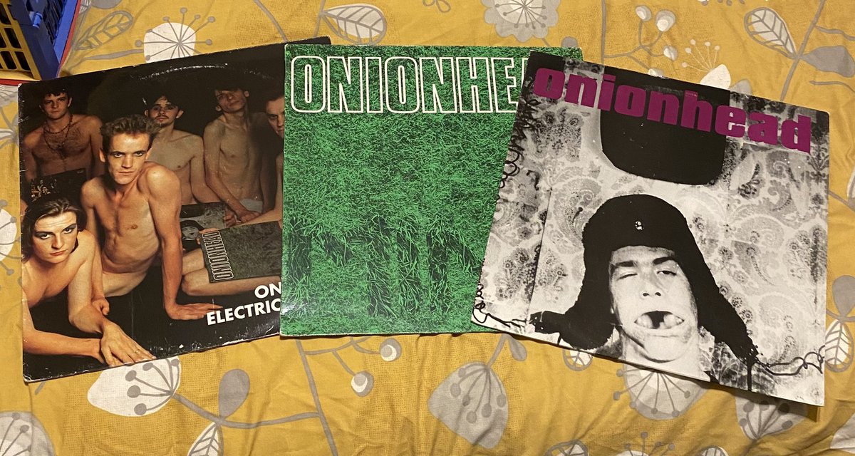 HEZZI's tweet photo. @family_jules Still got these 🎵🎵 https://t.co/oLM858QoXz