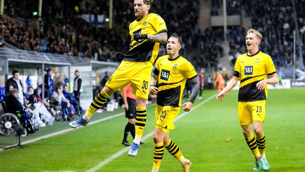 LafonateBVB's tweet image. 🖤💛 Schwarz gelber Mittwoch! Unsere Amas sichern sich einen 1:0 Sieg gegen Regensburg zu Hause, dank Ole #Pohlmann's Elfmeter-Treffer!  #BVB