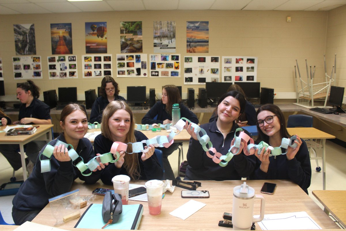 StStephenRoyal's tweet photo. Building our kindness chain for #BellLet'sTalk 2024! Students participated in writing positive quotes and inspiring messages to include in the chain to be hung in our forum. A big thanks to all those who participated in this school wide endeavour!! #mentalhealthmatters https://t.co/VWsZanRkKe