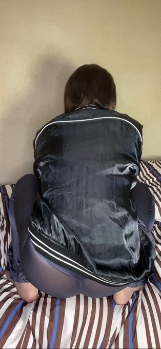 呟かなくても フォロワーさんが増えていく不思議。 https://t.co/duFfsjTYGI<a href="/tag/%E8%85%B9%E3%81%AF%E8%A6%8B%E3%82%8B%E3%81%AA"class="tags"><span>#腹は見るな</span></a>