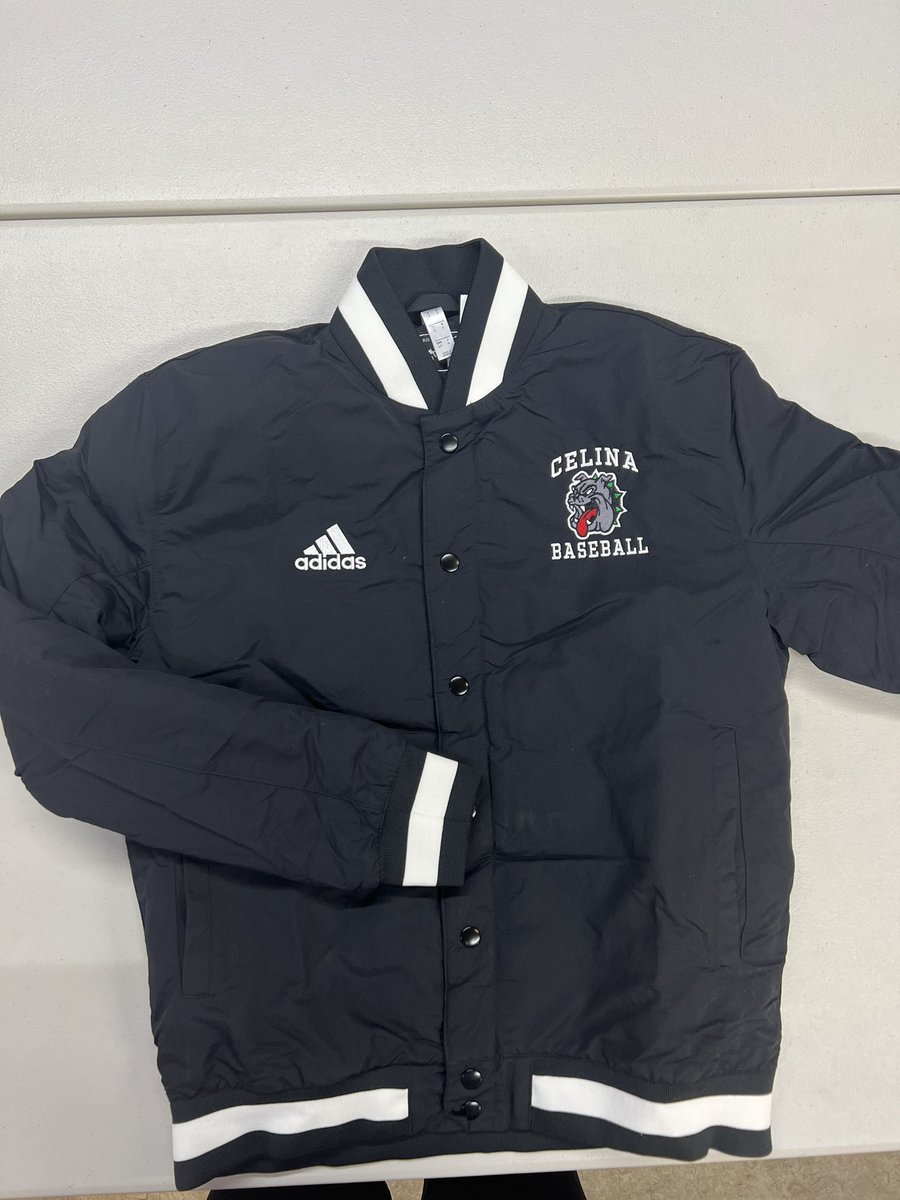 Albert_Sporting's tweet photo. The @Ctown_baseball team will be ready for those early spring games here in Ohio thanks to their @adidasdugout jackets! #TeamASG #3StripeLife @CelinaSportsAD https://t.co/IWNXFjRSpD