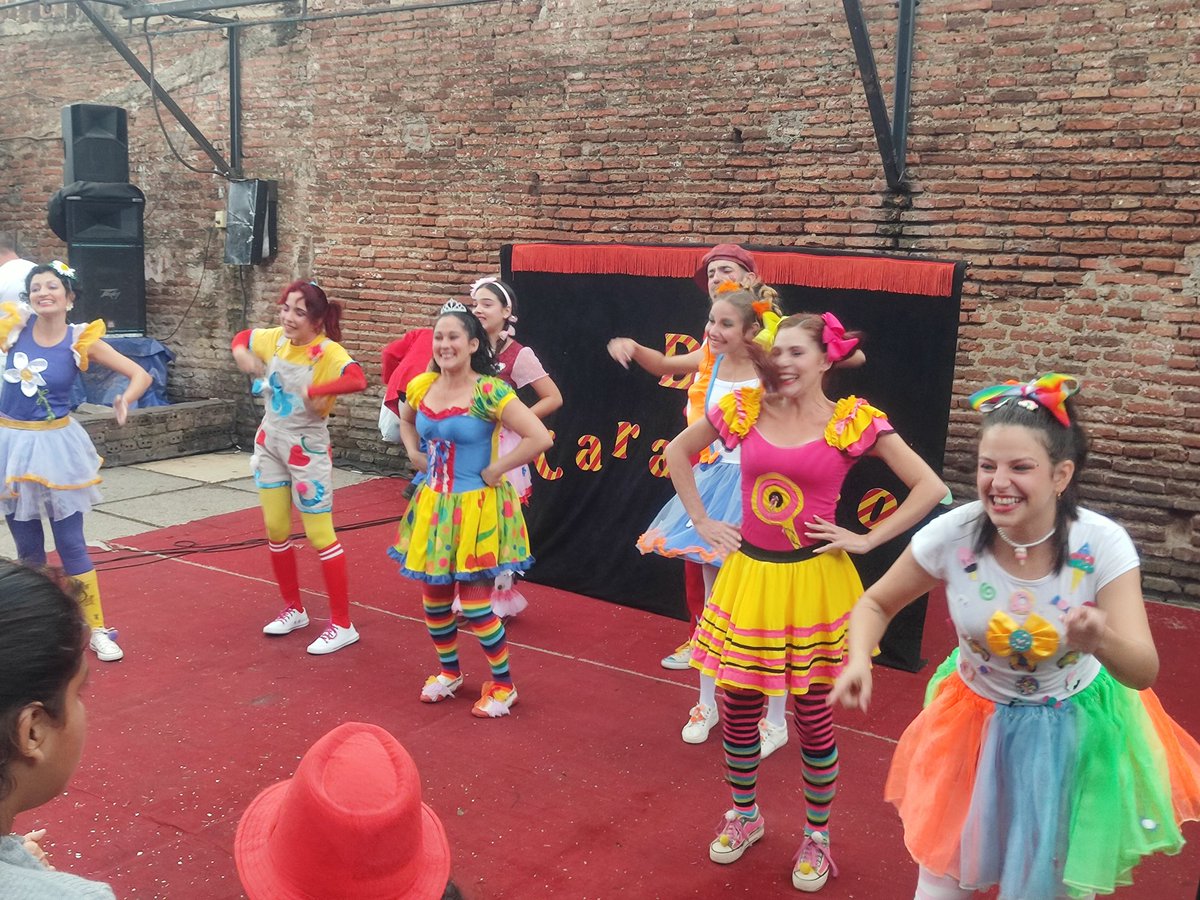 CigetVC_GDD's tweet photo. @MariaC_Velasco @CITMAVCL @AlbertoLopezVC @Colina_VClara @ElbaRosaPM @SergueyPerezP Fue partícipe el Teatro Guiñol de Remedios https://t.co/GUcKzuobTg