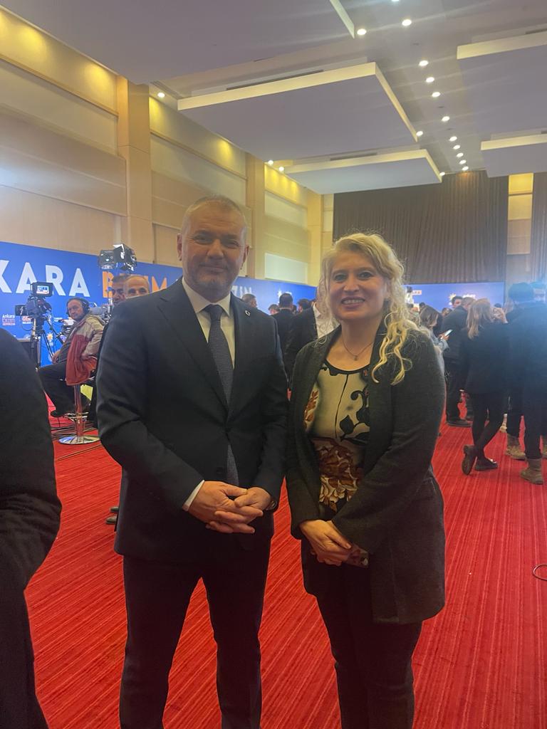 Nejla Tozlu Teoman tweet media
