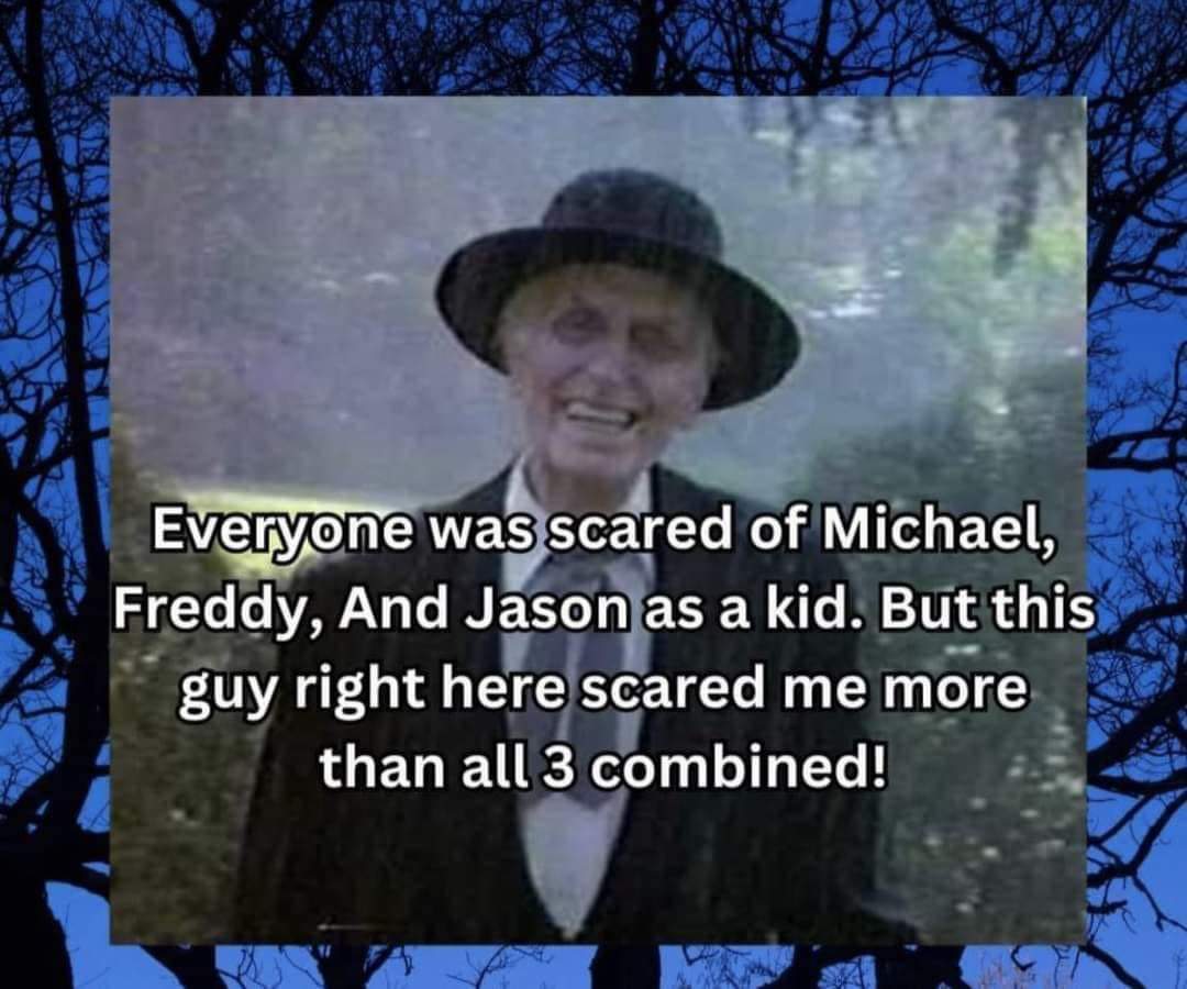 Red Riding Hood tweet media