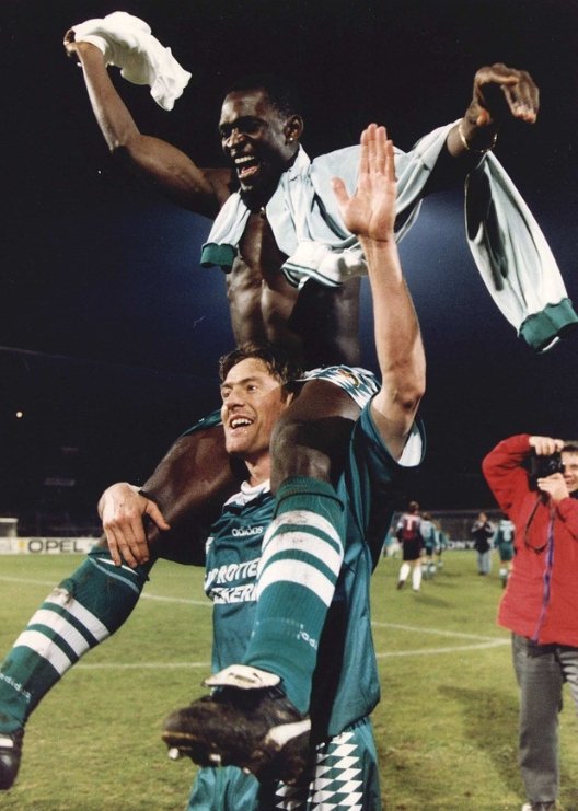 JaapKuyper70's tweet photo. Laatste keer dat we een schier onverslaanbare ploeg versloegen, wonnen we de beker...#feypsv
#obiku https://t.co/8Ns4bfuLQT