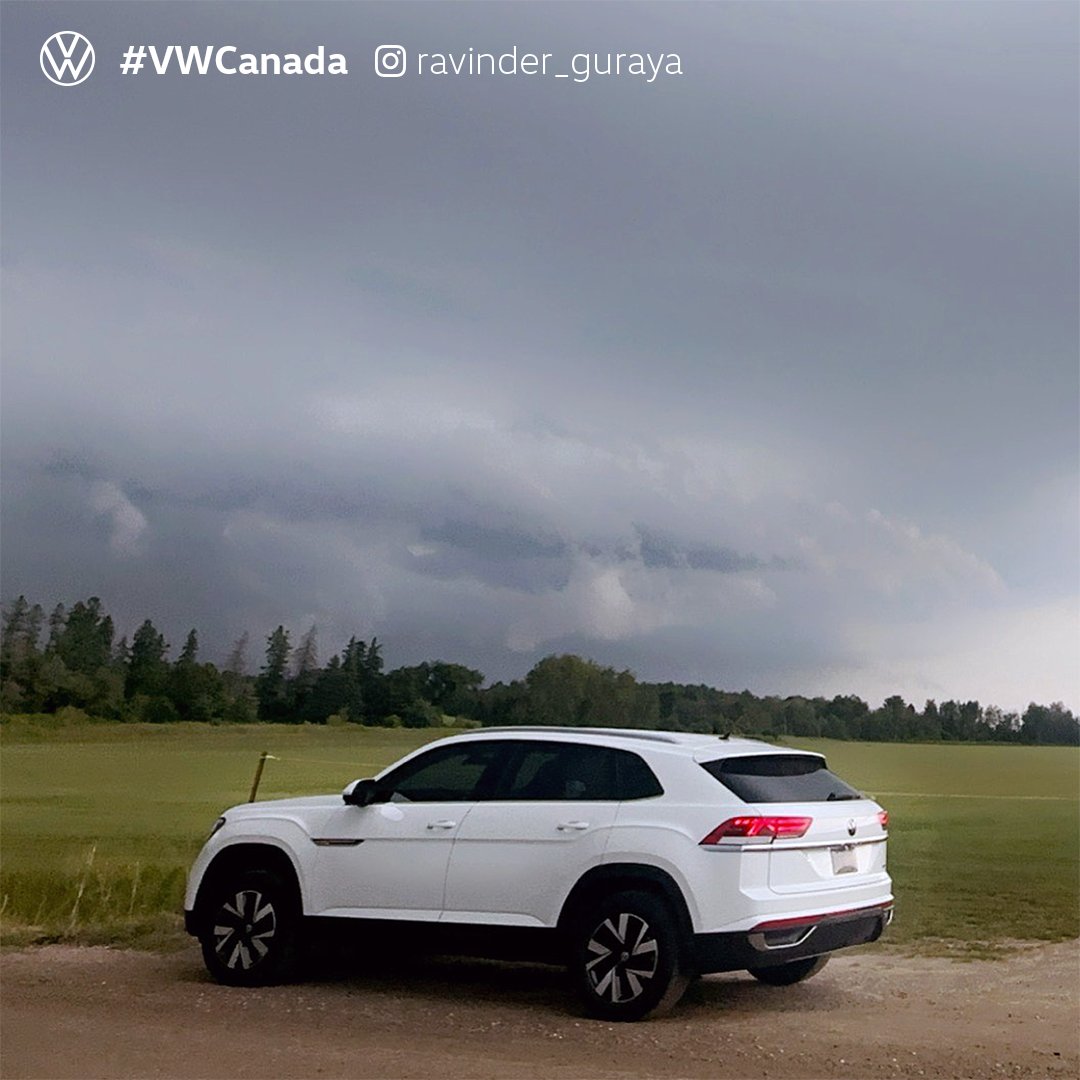 Chasing storms in the #VWCrossSport #SUVW. bit.ly/3vPz6n9

📷 IG/ravinder_guraya
🇨🇦 Cookstown, ON