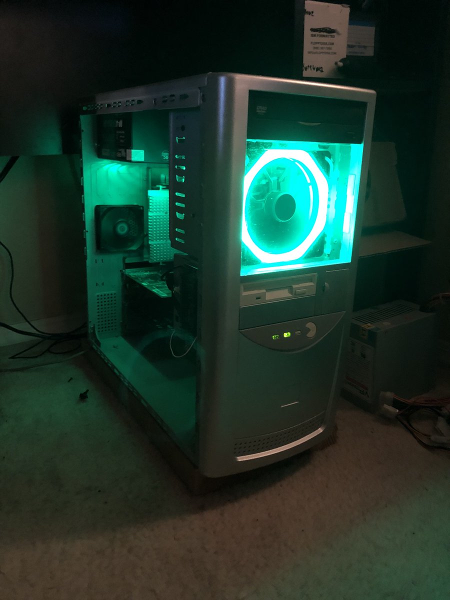 Slot 1 Pentium III casemod