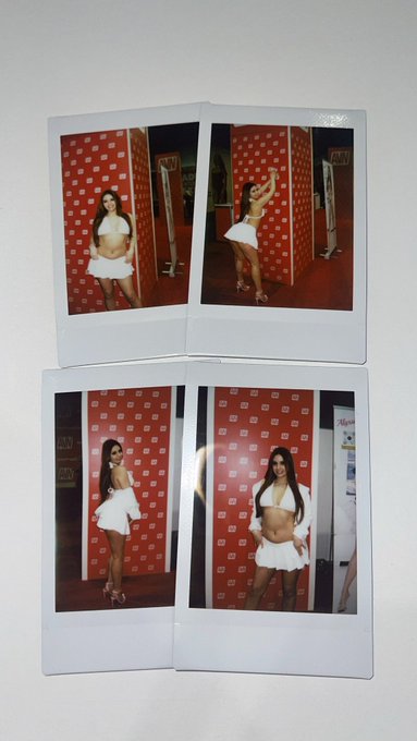 Avn day 1 https://t.co/L5VUJqTj3S