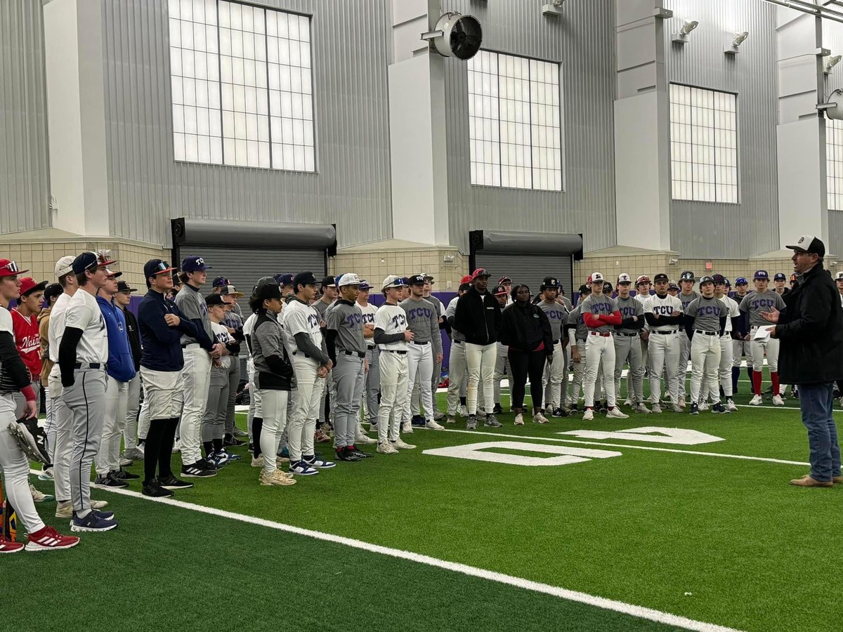 TKGaines0's tweet image. I would like to thank @KirkSaarloosTCU, @JohnnyD_12 and @TCU_Baseball for the invite out to the TCU Future Frog Camp. It was a great experience and lots of work to be done.  @TwelveBaseball #backtothelab #tcu