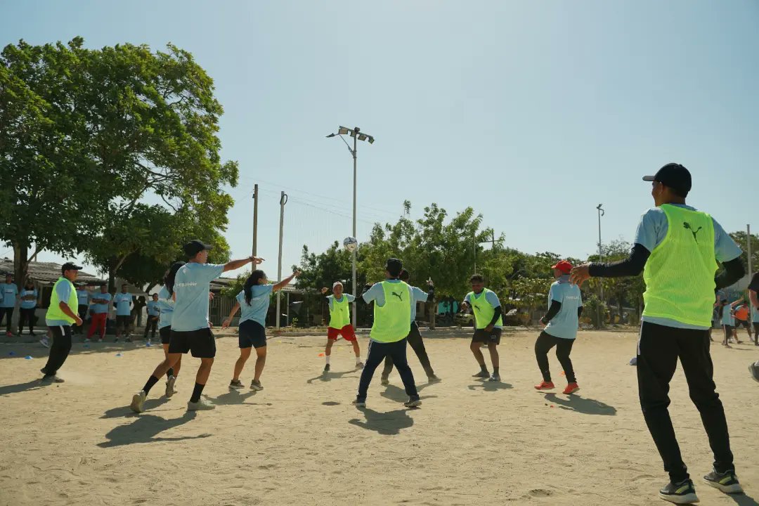 Gracias @ManCityES #CityzensGiving y @Xylem ⚽🩵💧
Por creer en el poder transformador del fútbol, nuestros jóvenes y entrenadores están listos para dar lo mejor en esta formación del programa Young Leader Training  ❤️⚽🇨🇴

lavibrante.com/manchester-cit…