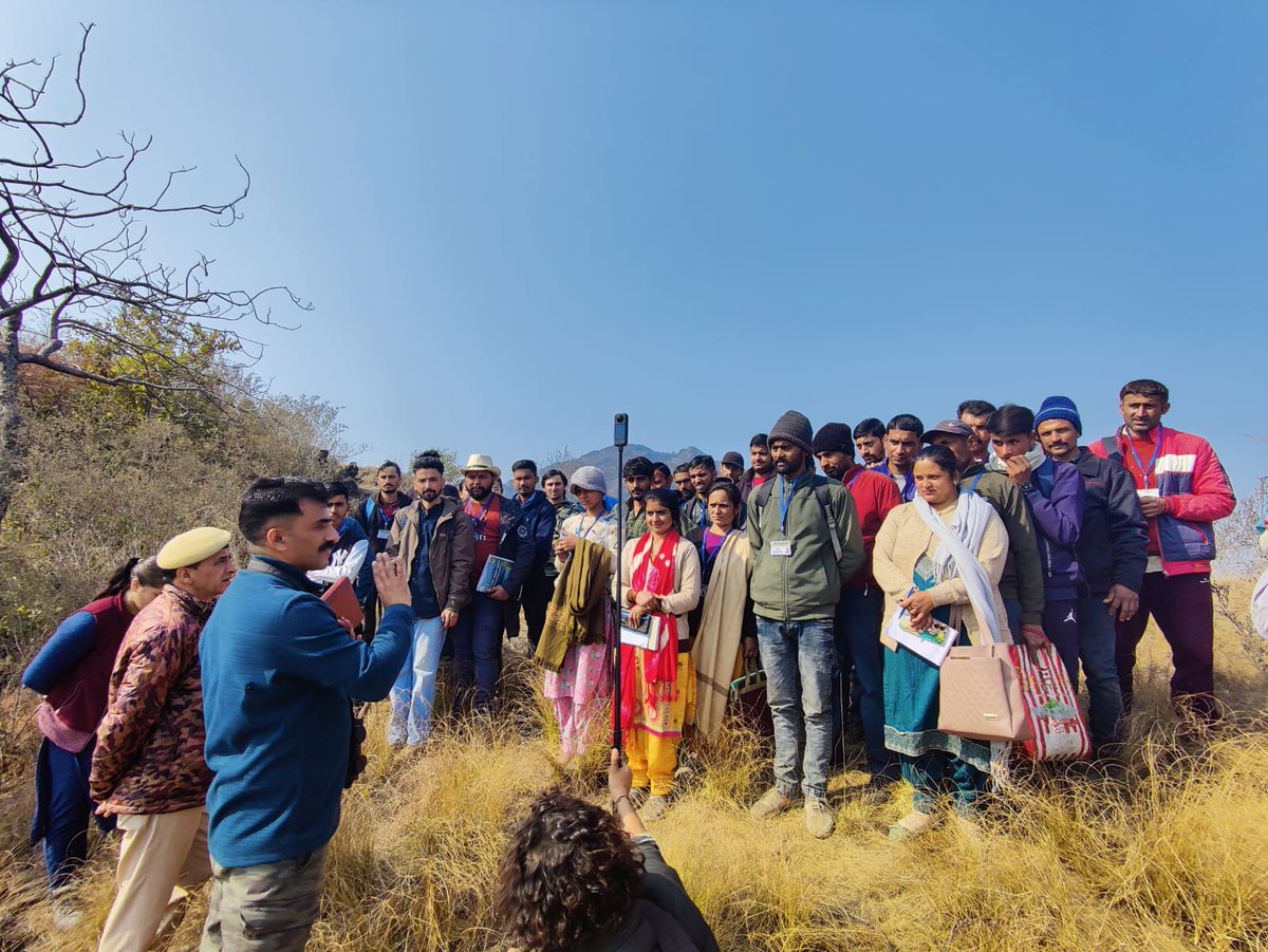 dfowlshimla's tweet image. Day 3 of Nature Guides Training: Immersion into Fauna and the art and skill of guiding responsible #ecotourism into wilderness areas imbibed by the participants at the Wild Wellness Trail at Sri Renukaji WS under the guidance of Sh. Surender Singh, Range Officer
#ecodevelopment