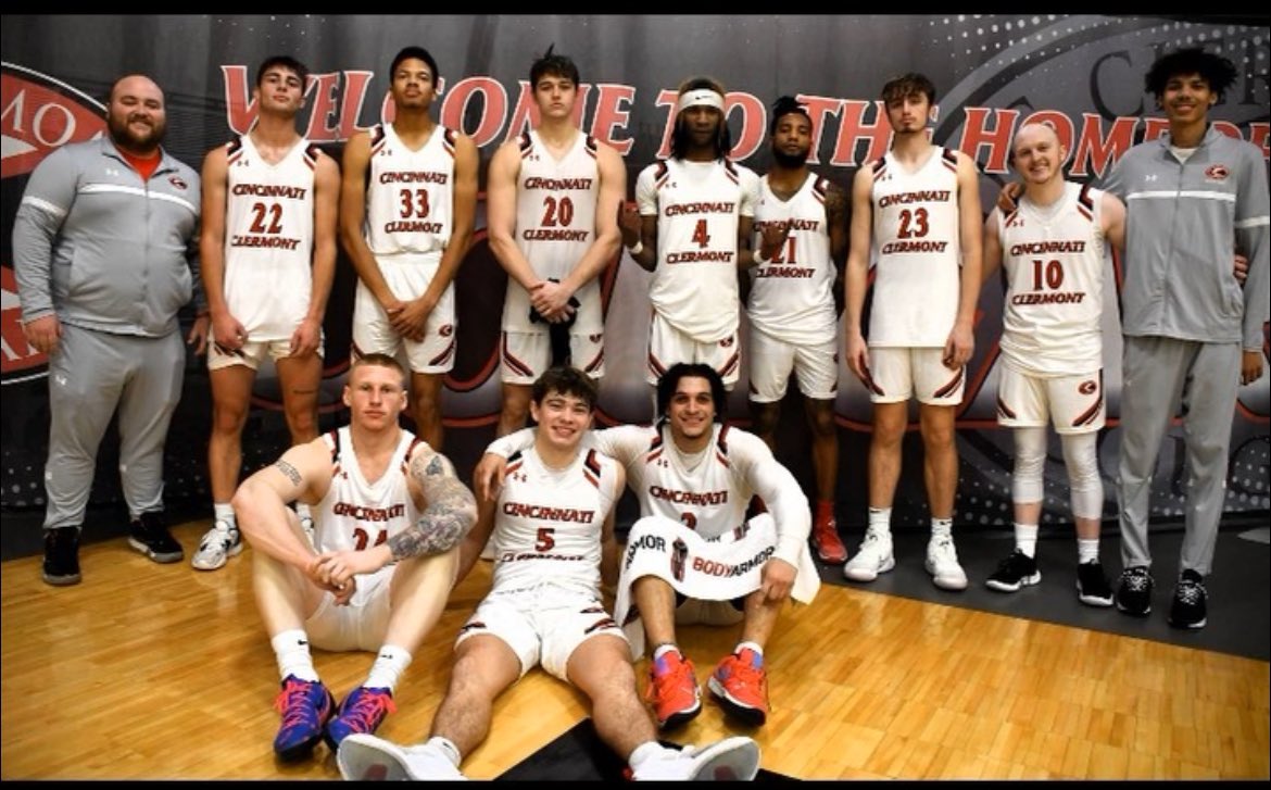 Cougars improve to 15-4 with a 92-77 victory <a href="/davidfroedge30/">David Froedge</a> 25pts <a href="/DaeshawnWhite/">Daeshawn White</a> 13pts 13 reb 8 assist <a href="/davidtravis419/">David hunter</a> 7pts 7reb <a href="/DaltonKramer89/">Dalton Kramer</a> 22pts <a href="/usbnsports/">USBN</a> <a href="/SteveEllisUCC/">Steve Ellis</a> <a href="/MontCoach2/">Doug Ast</a> <a href="/dantheman1844/">Big Dan</a>