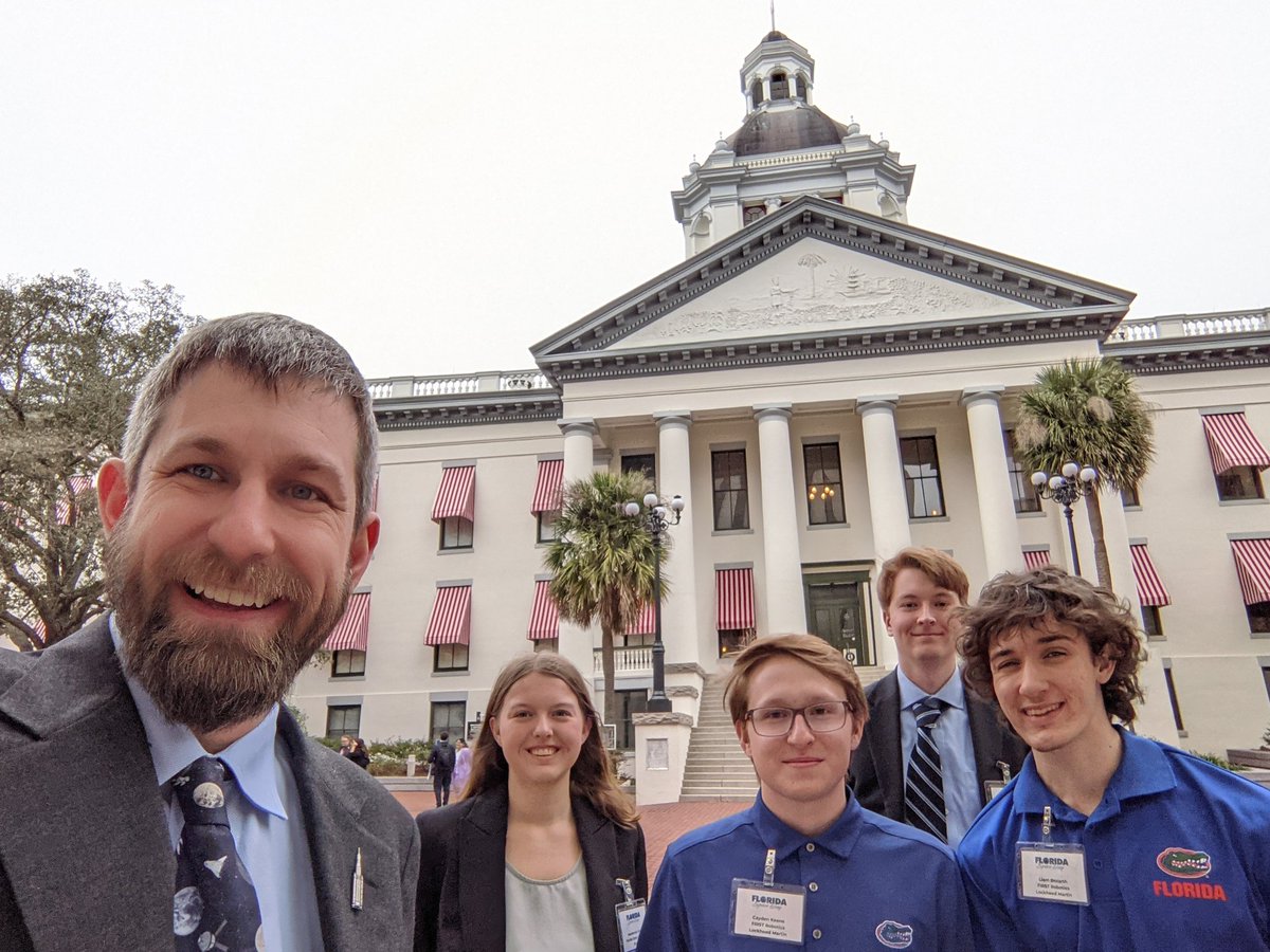 Thursday 1/25 is #FLSTEMday at the Capitol Building in Tallahassee. There will be @FIRSTweets robots on the 2nd floor rotunda, and teams will be meeting their Representatives and Senators to advocate for LFRI#1752 sponsored by @SenTomWright. Learn more: flsenate.gov/PublishedConte…