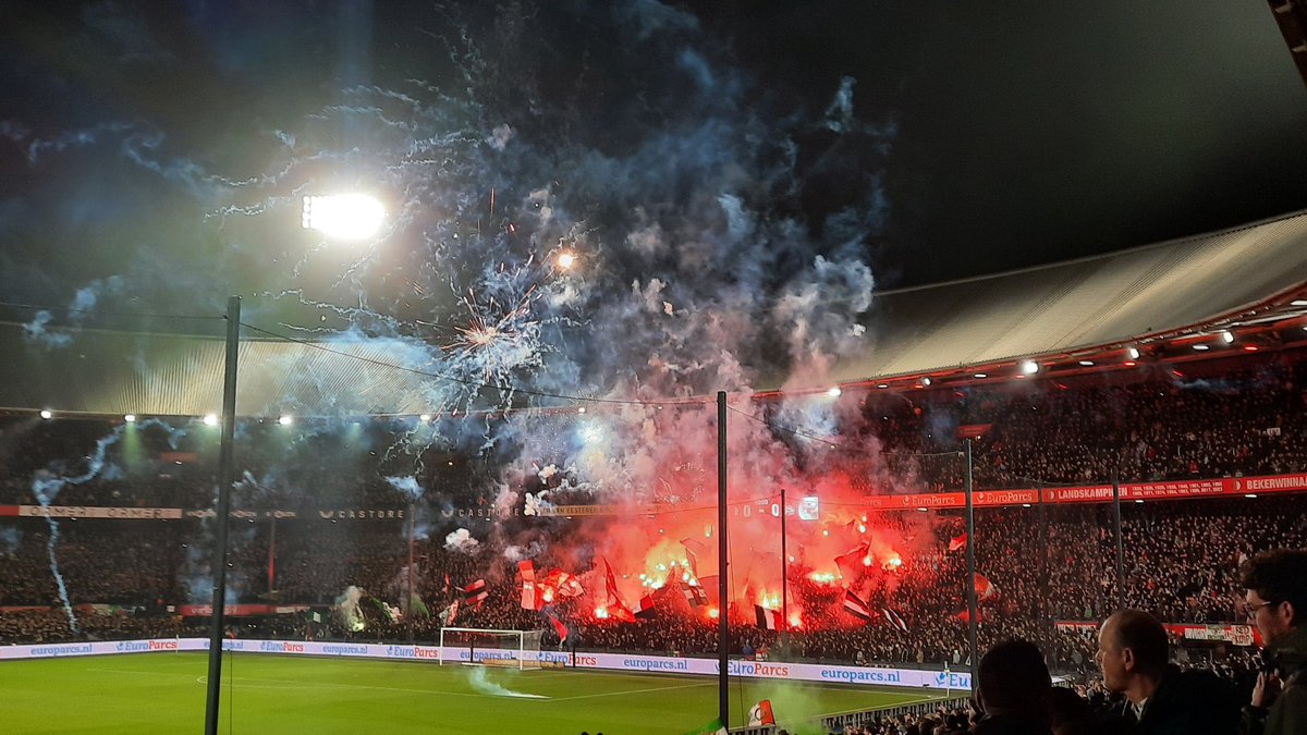 LS1908's tweet image. Deze overwinning is lekker hooooor🤤