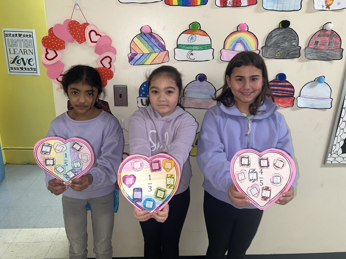 guzman_edu1's tweet photo. Don’t go breaking #5GGCP’s 🩷’s!!! Ss created some Valentines fraction heart boxes! 🍫💘🤩#mathisSWEET @NHPGCP @GCPelementary #proud2bnhpgcp https://t.co/SEwozuveh1