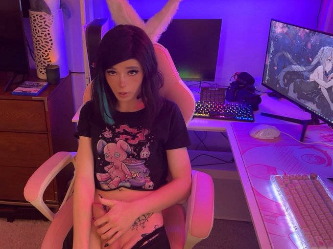 Just because we kiss a little doesn&rsquo;t make you gay Stepbro 🙄🤭 it&rsquo;s just fun! https://t.co/TeHLcmeYit<a href="/tag/cute"class="tags"><span>#cute</span></a><a href="/tag/rp"class="tags"><span>#rp</span></a><a href="/tag/trap"class="tags"><span>#trap</span></a><a href="/tag/tgirl"class="tags"><span>#tgirl</span></a><a href="/tag/trans"class="tags"><span>#trans</span></a><a href="/tag/gooner"class="tags"><span>#gooner</span></a><a href="/tag/femboy"class="tags"><span>#femboy</span></a>