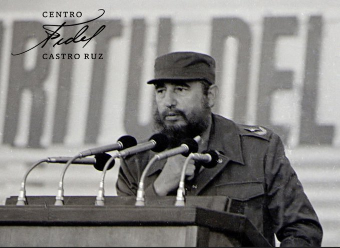 #Fidel 'Este mundo es también nuestro mundo. Nadie puede sustituir nuestra acción unida, nadie tomará la palabra por nosotros. Solo nosotros, y solo unidos, podemos rechazar el injusto orden político y económico mundial que se pretende imponer a nuestros pueblos.' #CubaCoopera