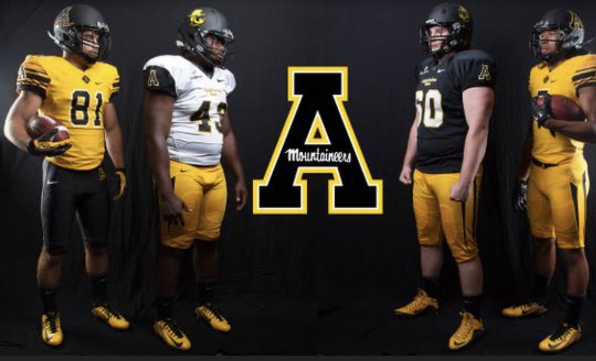 BryceDaniels_OL's tweet photo. Excited to announce that @CoachM_Cummings from Appalachian State just came by @KHHSFB and offered me a full athletic scholarship!!! @AppState_FB @coach_sclark @larryblustein @CSmithScout @MohrRecruiting @GregDaniels_OL https://t.co/MADplbOkSv