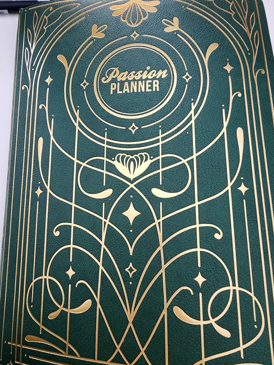 Women, Waffles and Wine tweet media