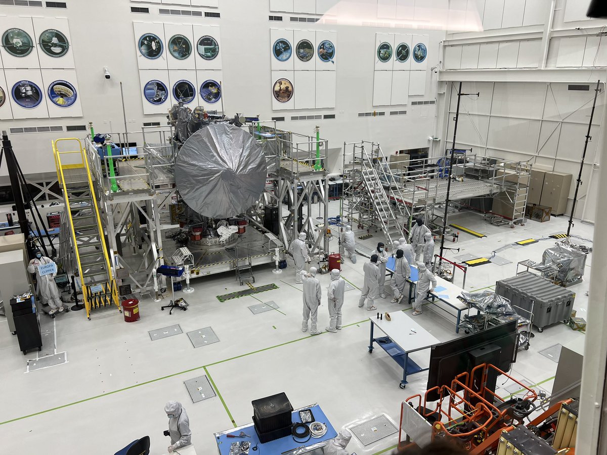 An amazing PBVUSD 5th Grade GATE field trip to NASA-JPL! Getting to see engineers work on the Europa Clipper two weeks before it departs for testing was certainly fortunate scheduling! #WeArePBV