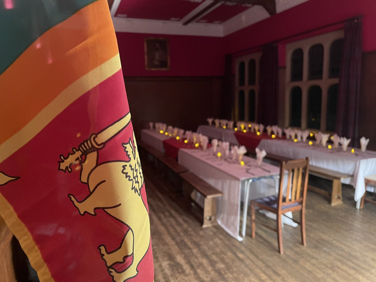 Thank you to our Year 5 @OPS_OratoryPrep parents for attending the Sri Lankan curry night in the Old Hall. Great to talk about Y7&8 at The OPS. Mr De Silva @BlvueGroup @iapsuk @CISCSchools @MuddySchools @GoodSchoolsUK @redkitedays @randamag @littleanklebite @henleystandard