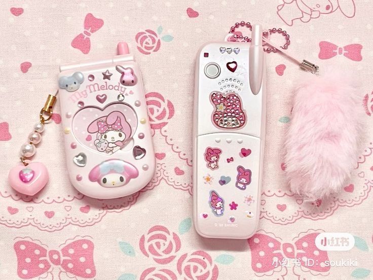 mk_kawaii_store's tweet photo. me melody diy deco phones https://t.co/iWWumMKQ5C