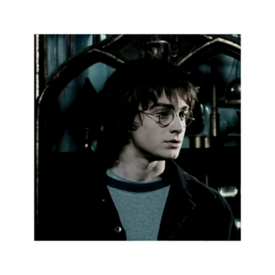 ㅤㅤㅤㅤㅤㅤᅠ

ㅤㅤㅤ(   ⌕   :⠀   THEBOYWHOLIVED.⠀   )
ㅤㅤㅤㅤᝰ  𝓱arry 𝓳ames 𝓹otter 𝓮vans ⊰
ㅤㅤㅤㅤ¹ ginny weasley's boyfriend .
ㅤㅤㅤㅤ² james &amp; lily's little boy .
ㅤㅤㅤㅤ³ padfoot &amp; moony's puppy .
ㅤ