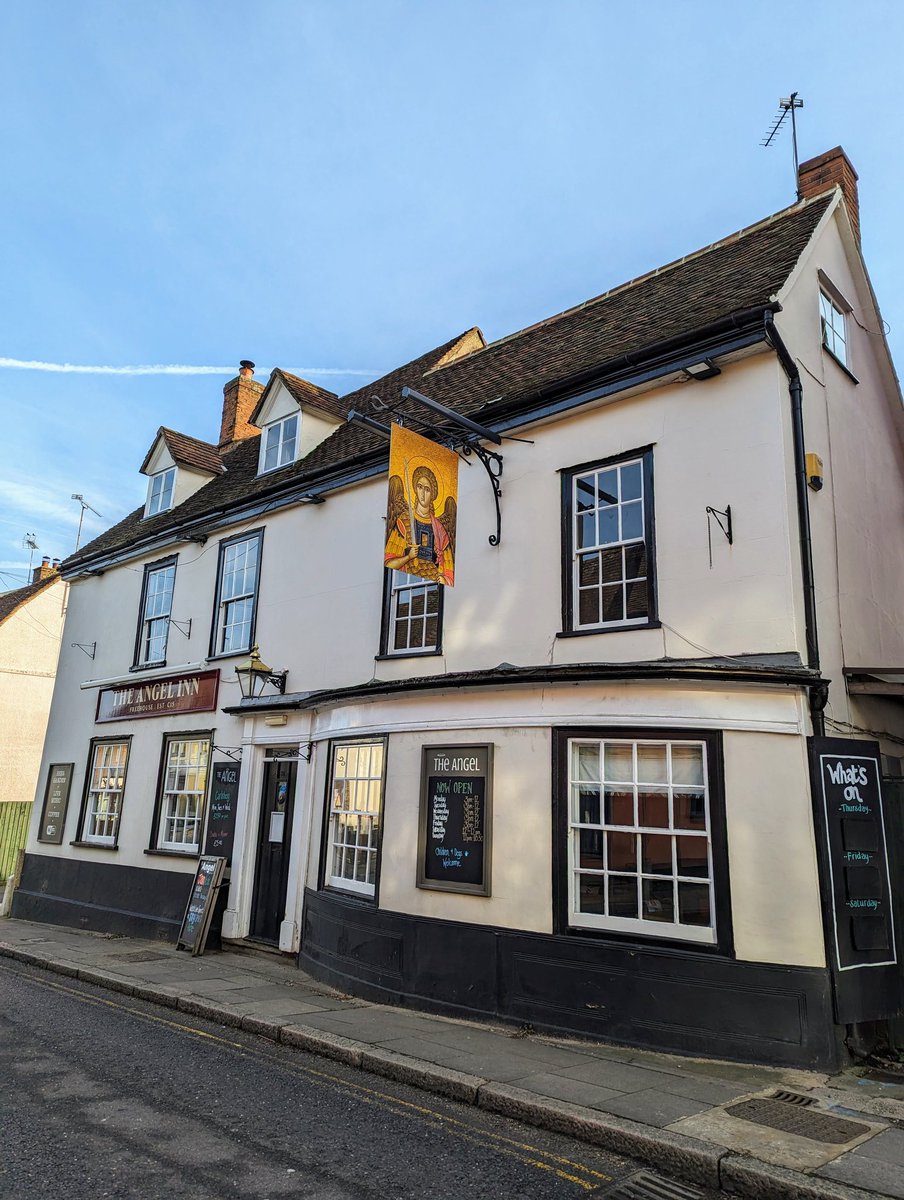 Passing by this lovely pub in Braintree today (on my way to the LOI residential Board meeting) and my theological autocorrect was going: the 'arch'angel inn, perhaps? 🙂 In any case, glad to see Orthodox iconography making such dramatic inroads in 'the west'.