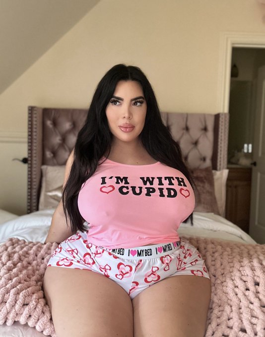 Hi 💕 https://t.co/qBb95JbkR8