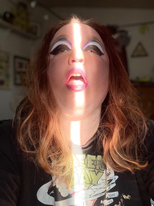 Someone said I should do a BJ video with red lipstick. What color lip do you prefer? #oralfixation #redlipstick<a href="/tag/lips"class="tags"><span>#lips</span></a><a href="/tag/redlipstick"class="tags"><span>#redlipstick</span></a><a href="/tag/oralfixation"class="tags"><span>#oralfixation</span></a>