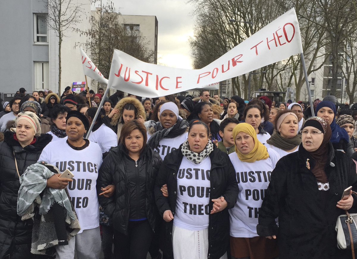 French people are celebrating the conviction of three police officers charged with 'voluntary violence' in the abuse of a man of African descent left with serious rectal injuries. bit.ly/42dPzO6 #justicepourtheo #policemisconduct #theoluhaka