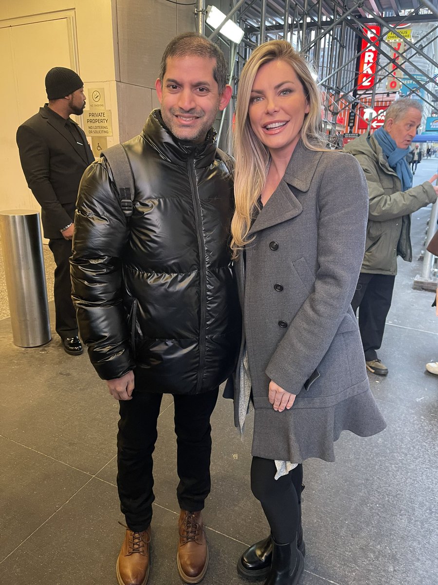 MufsinM's tweet photo. @crystalhefner’s new book finally arrives. I commend her for telling her truth of her time at @Playboy and getting to accept herself. Looking forward to reading her story. #crystalhefner #playboy #wcw #onlysaygoodthings https://t.co/EulhGBgXNV