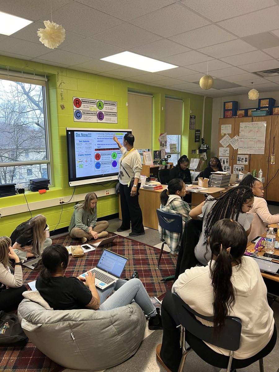 IPS Brookside School 54 tweet media