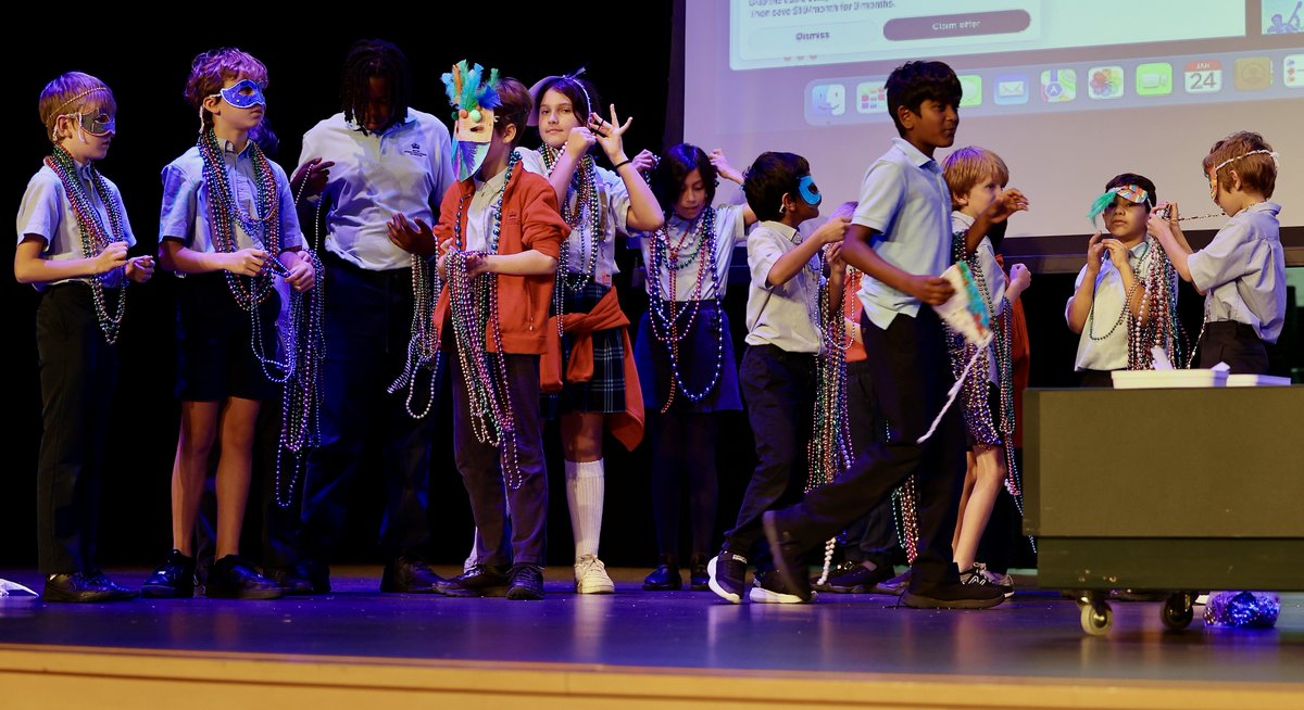 BISHouston's tweet image. Meet me at the Mardi Gras! #primaryassembly living our learning! #mardigras #Carnival #French #worldlanguages