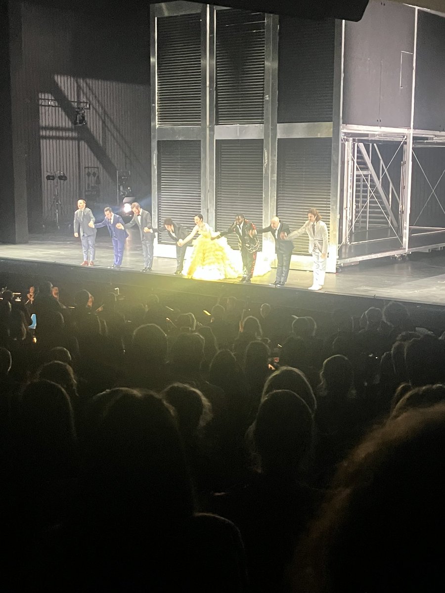 jan_hoekema's tweet image. @DutchNatOpera met inspirerende uitvoering, na 5 jaar ,van #Agrippina. House of cards in opera vorm ? Iets teveel klucht, iets te weinig thriller maar afwijkend aangrijpend einde in regie van @BarrieKosky . Topcast #StephaniedOustrac @YingFangSoprano #TimMead @JohnHolidayLive