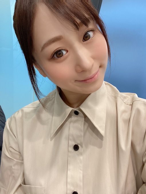今日は朝から撮影だよ😉 早起きは得意だけど、八戸へ塩っぱいのばかり食べたからむくみ気味🤣 https://t.co/EXbaD6DzcU<a href="/tag/maki_tomoda"class="tags"><span>#maki_tomoda</span></a>