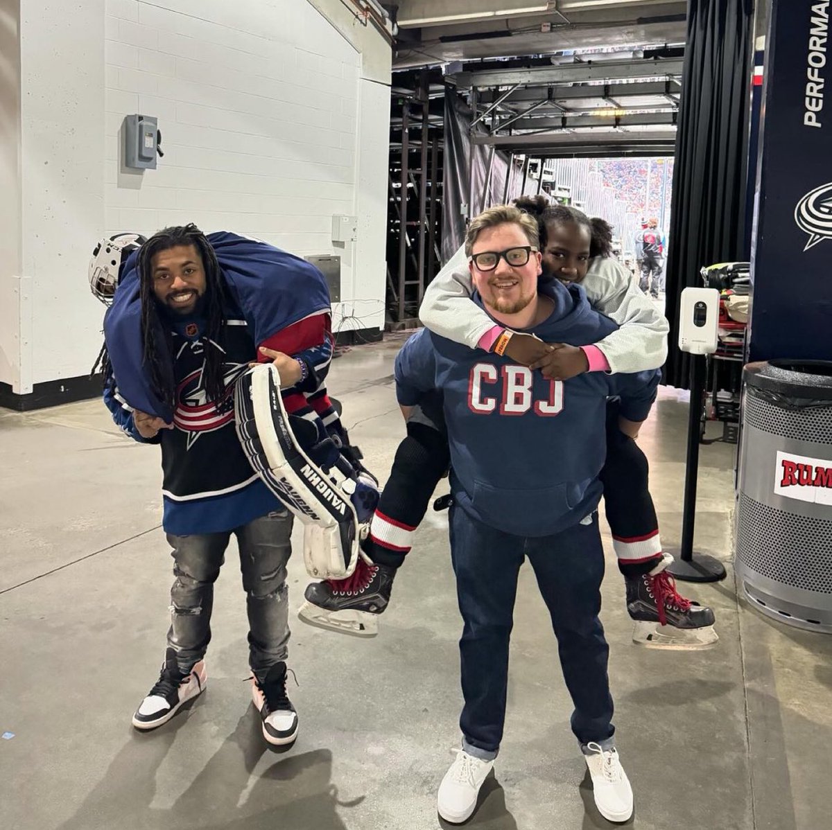 ICYMI: We are still day-dreaming about our fun day with the <a href="/BlueJacketsNHL/">Columbus Blue Jackets</a> for #HockeyIsForEveryone. We are continuously grateful to <a href="/voryslaw/">Vorys</a> for the immensely generous contribution to our organization. Proud every single day to be an ICE EAGLE! <a href="/CBJGivesBack/">CBJ Gives Back</a> 

#iceeagle