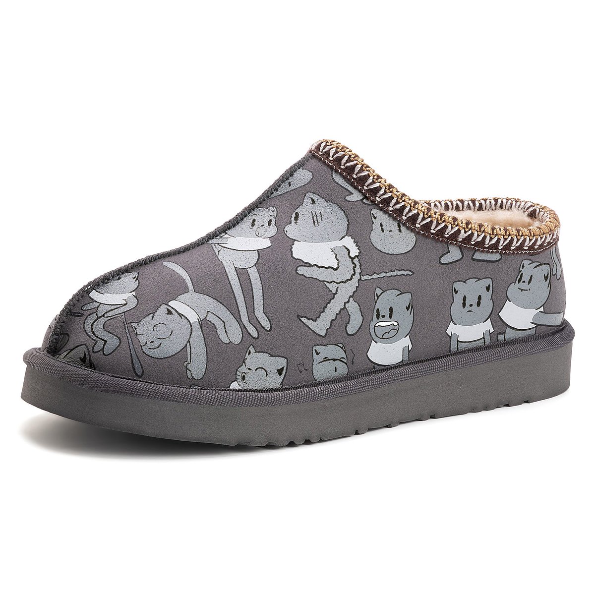 SLIPPER GIVEAWAY

just like and retweet this to enter (must be following me). Picking winner tomorrow night 

they drop Friday at 9 PM EST