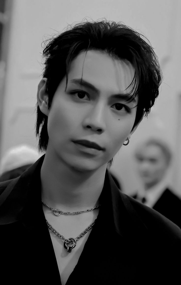 hlpuik's tweet image. ㅤ
ㅤㅤㅤㅤㅤㅤㅤ  ㅤ ㅤ   𝐖hy?