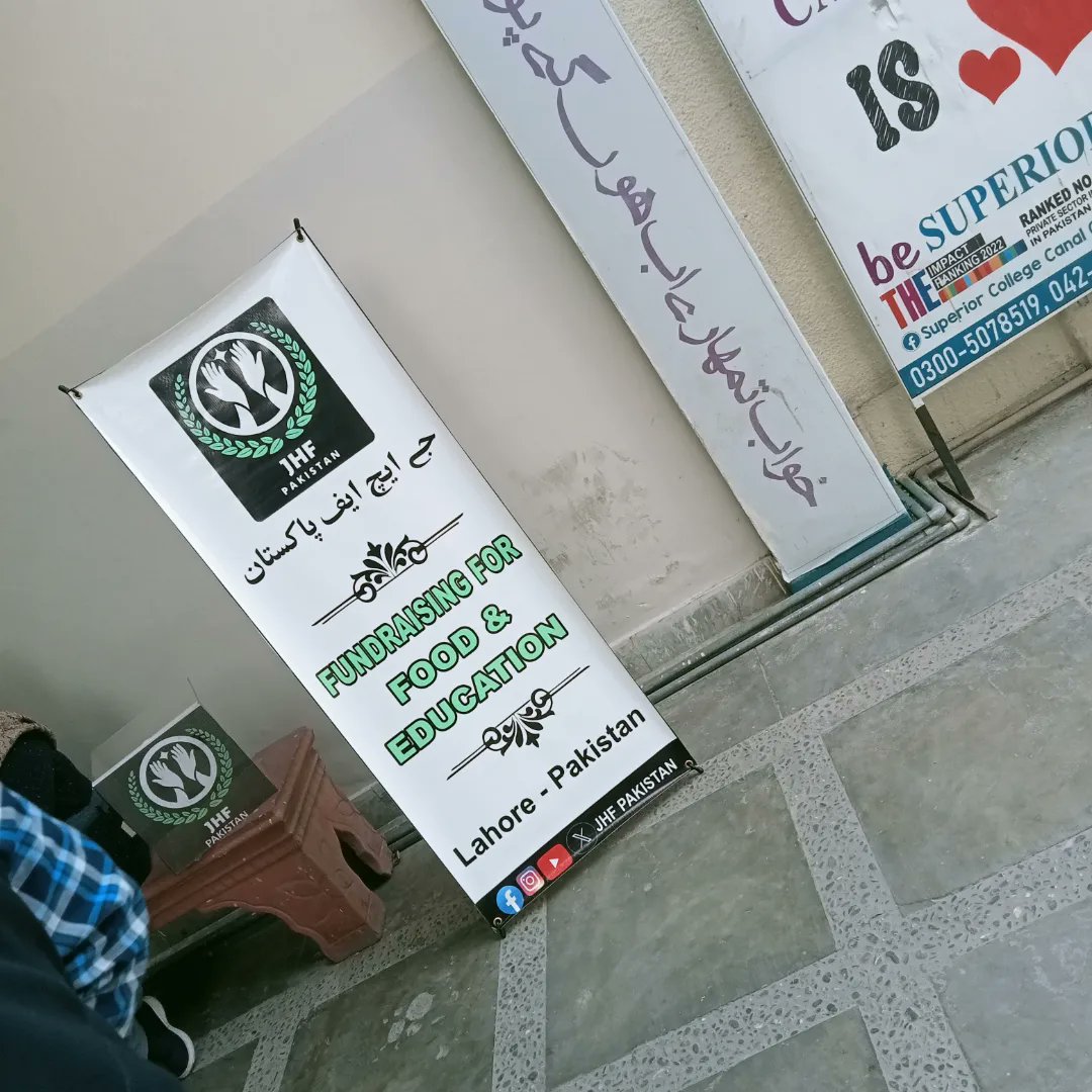 jhfoundation58's tweet photo. آج ہم نے سپیریئر کالج لاہور کینل کیمپس میں فنڈ ریسنگ کا لیے کیمپ لگایا۔ ہمارا یہ پہلا قدم تھا کسی بھی انسٹی ٹیوٹ میں فنڈ ریسنگ کا لیے۔ اللہ کا شکر ہے، کافی اچھا تجربہ تھا اور ہوپ سو ہے کہ ہم آنے والے وقت میں اس سے بہتر کام کرنے کا طریقہ یہی رکھیں گے. انشاءاللہ .
#food 
#educacion https://t.co/mH56xOQP2u