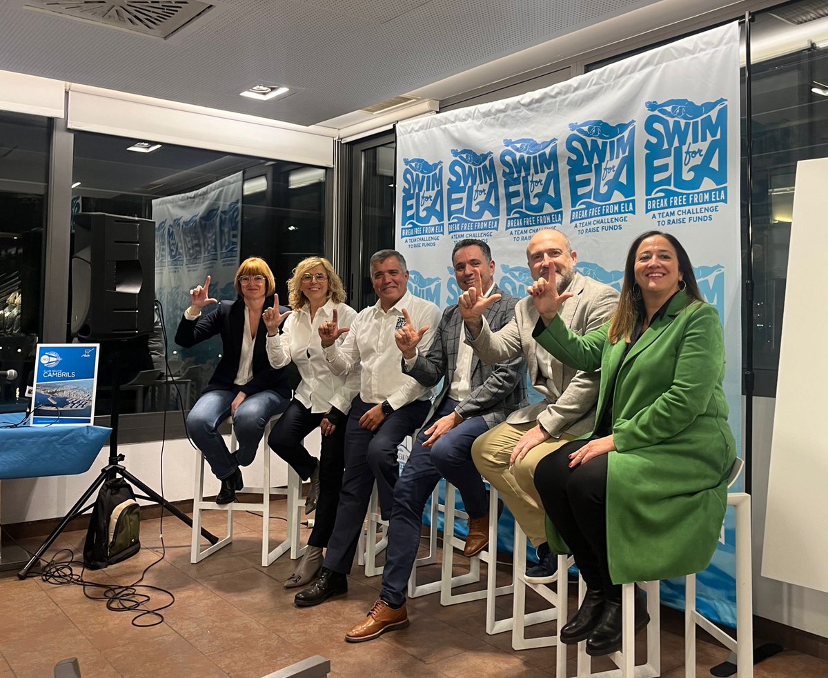 ClosGalena's tweet photo. 🫶 Fent costat a la presentació de la 3a ‘Travessa Solidària Swim For Ela’.

🗓️ 11 de maig el CN Cambrils tornarà a ser la capital de l’ELA.  

❤️ Un plaer compartir-ho amb Eva del Amo, Joana Bono, Jordi Cervera, Ramon Vallverdú, Alfredo Clúa, Siscu Morell i David Callau. https://t.co/NVxFpR6NsB
